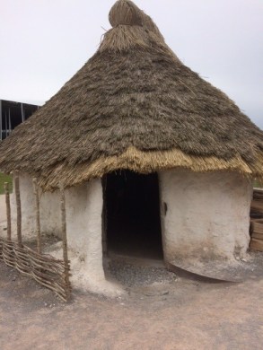 neolithis-house.jpg